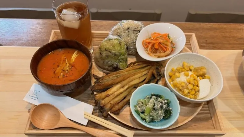 夏野菜たっぷりガスパチョランチ
